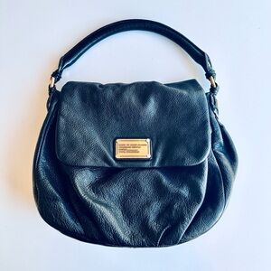 Marc Jacobs shoulder bag, in excellent pre-loved condition, black